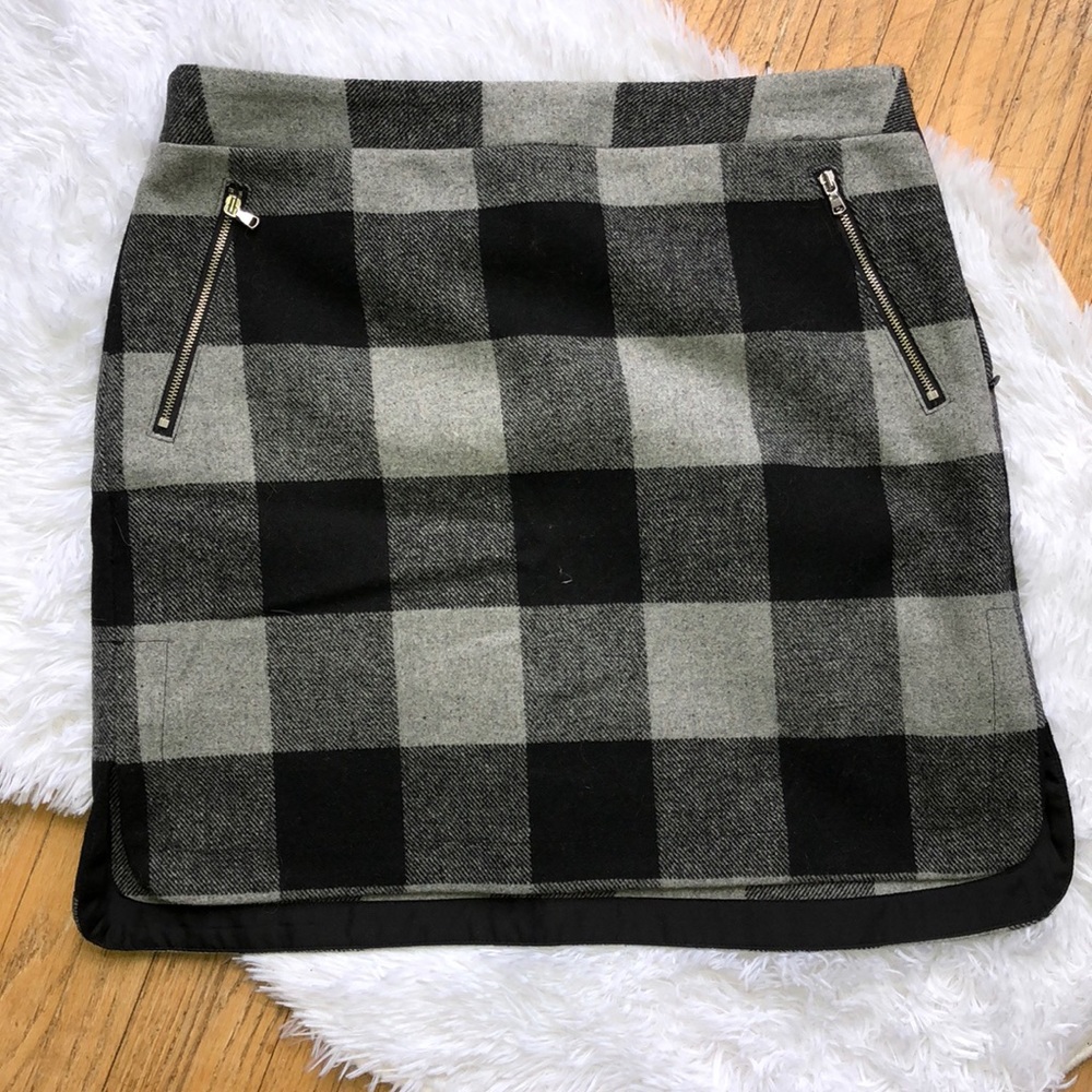 Flannel Inspired Skirt 🎄